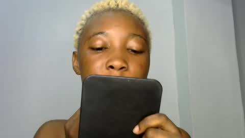 Snapshot of sweet_pussy04 chatting on June 2026 04:15:02 AM sweet girl online show from June 2026 04:15:02 AM
