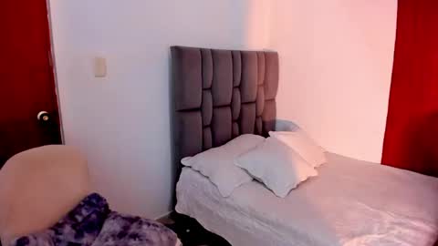 Sara online show from February 2025 11:55:02 PM