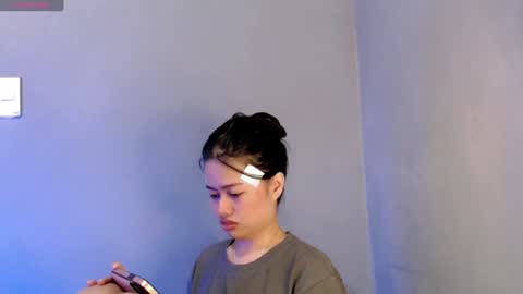 Leah online show from February 2025 05:10:02 AM