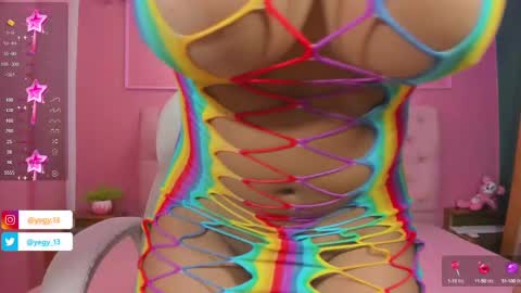 Yeileen online show from December 2024 08:04:01 PM