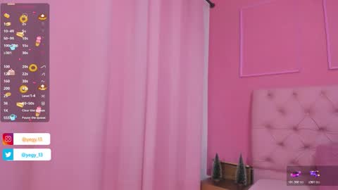 Yeileen online show from December 2025 07:53:02 PM