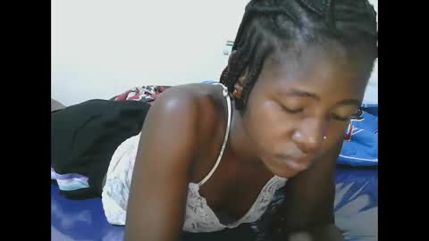 Snapshot of sweet_tattiana chatting on February 2025 01:01:01 PM Tatty online show from February 2025 01:01:01 PM