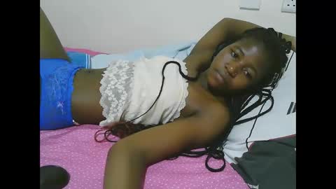 Snapshot of sweet_tattiana chatting on February 2025 11:42:01 PM Tatty online show from February 2025 11:42:01 PM