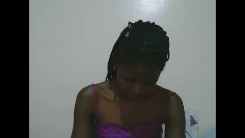 Snapshot of sweet_tattiana chatting on February 2025 06:12:01 PM Tatty online show from February 2025 06:12:01 PM