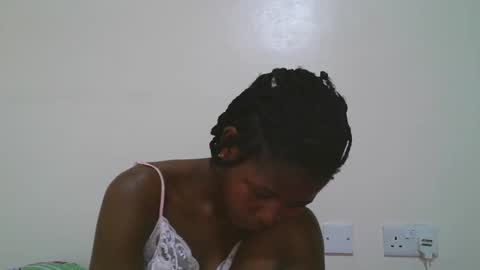 Snapshot of sweet_tattiana chatting on February 2025 11:42:02 AM Tatty online show from February 2025 11:42:02 AM