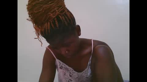 Snapshot of sweet_tattiana chatting on March 2025 10:45:02 AM Tatty online show from March 2025 10:45:02 AM