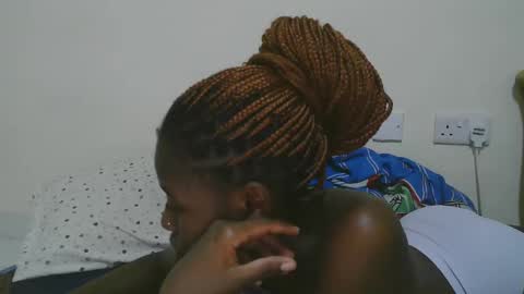 Snapshot of sweet_tattiana chatting on March 2025 12:31:02 PM Tatty online show from March 2025 12:31:02 PM