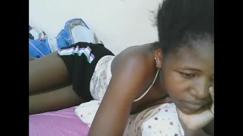 Snapshot of sweet_tattiana chatting on September 2025 12:01:01 AM Tatty online show from September 2025 12:01:01 AM