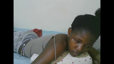 Snapshot of sweet_tattiana chatting on September 2025 12:02:02 AM Tatty online show from September 2025 12:02:02 AM