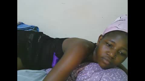 Snapshot of sweet_tattiana chatting on October 2025 07:24:02 PM Tatty online show from October 2025 07:24:02 PM