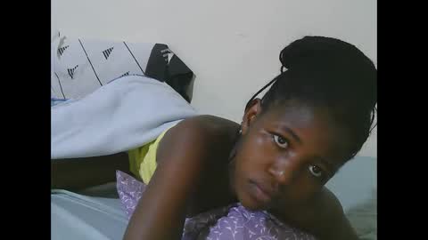 Snapshot of sweet_tattiana chatting on October 2025 04:35:02 AM Tatty online show from October 2025 04:35:02 AM