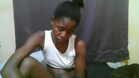 Snapshot of sweet_tattiana chatting on June 2026 09:50:01 PM Tatty online show from June 2026 09:50:01 PM