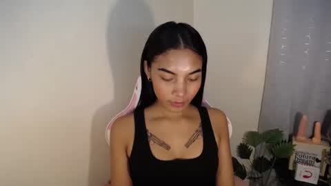 Trisha online show from November 2025 07:25:01 PM