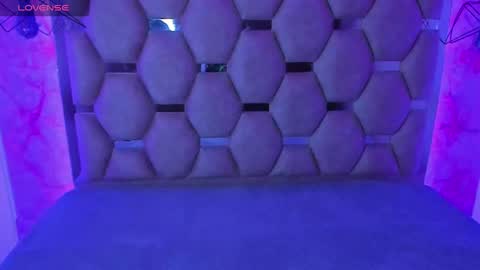 sweet_venus4 online show from February 2025 11:22:01 AM