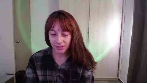 Snapshot of sweet_venus4 chatting on June 2026 01:48:01 PM sweet_venus4 online show from June 2026 01:48:01 PM