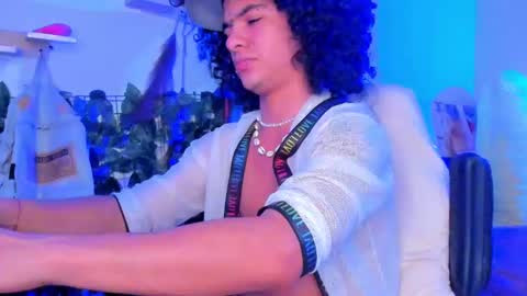 Steven independent model online show from January 2025 06:43:01 PM