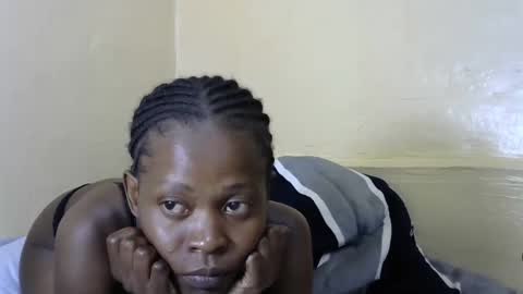 LIANAH online show from February 2025 06:35:02 PM