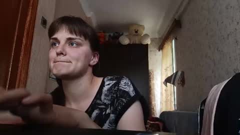 Snapshot of sweetalina13 chatting on June 2026 03:23:02 PM sweetalina13 online show from June 2026 03:23:02 PM