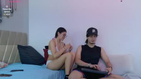 Snapshot of sweetauracouple chatting on June 2026 12:26:02 PM sweetauracouple online show from June 2026 12:26:02 PM