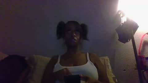 sweetaztee online show from February 2025 09:21:02 AM