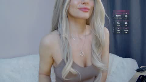 sweetbabyxx2021 online show from February 2025 03:06:01 PM