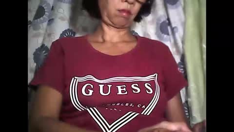 Snapshot of sweetbella24 chatting on October 2025 12:58:01 PM im anne online show from October 2025 12:58:01 PM