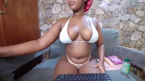 Snapshot of sweetberry0002 chatting on February 2025 10:55:02 AM Berry online show from February 2025 10:55:02 AM