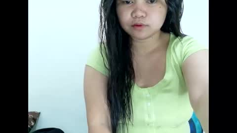 Snapshot of sweetbigtits_maria chatting on December 2025 05:18:02 PM sweetbigtits_maria online show from December 2025 05:18:02 PM