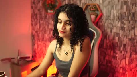 Salom independent model online show from March 2026 04:05:02 AM