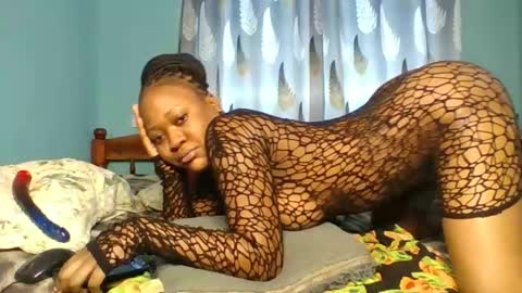 sweetbutterfly99 online show from September 2025 03:39:02 AM