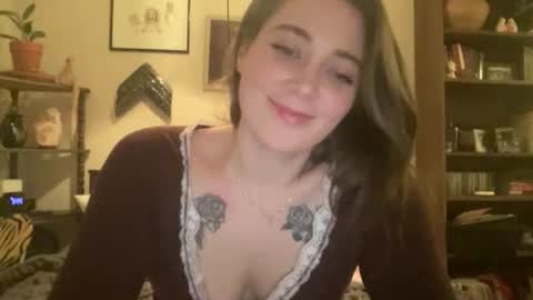 Snapshot of sweetcandyangel chatting on December 2025 03:44:02 AM sweetcandy online show from December 2025 03:44:02 AM