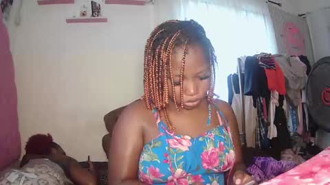 sweetcoochiex online show from October 2025 09:44:01 AM