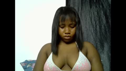 sweetcoochiex online show from March 2026 01:04:02 PM