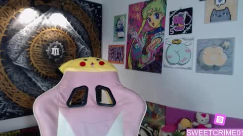       Independent model online show from September 2025 04:12:01 AM