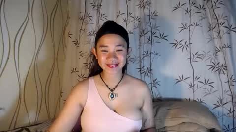 Snapshot of sweetdannica chatting on May 2026 03:20:02 PM Danni online show from May 2026 03:20:02 PM