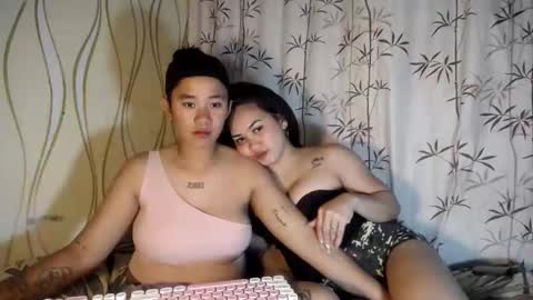 Snapshot of sweetdannica chatting on May 2026 04:17:02 PM Danni online show from May 2026 04:17:02 PM