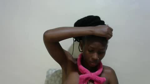 sweetDee online show from February 2025 05:51:02 AM