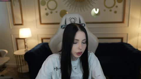 Amelia online show from May 2026 10:56:01 AM