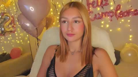 natalia online show from December 2025 05:46:01 AM
