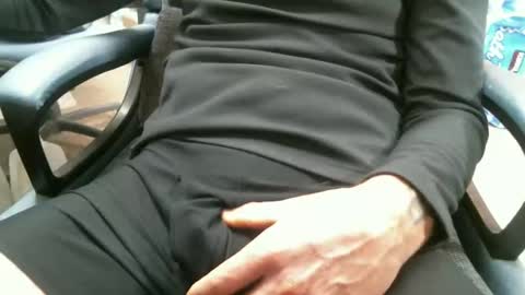 Stick around its a grower online show from January 2025 02:08:02 PM