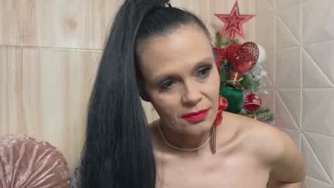 Sweeteest Julie online show from December 2025 12:29:02 AM