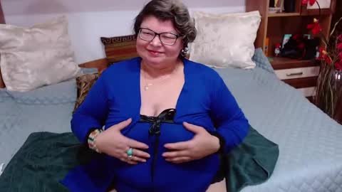 sweetestmilf4you online show from December 2024 11:18:01 AM