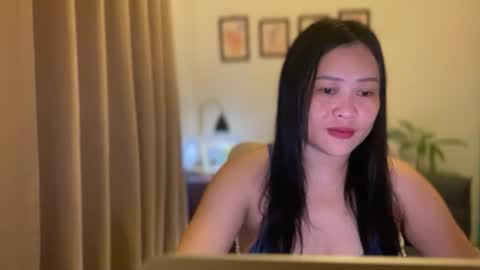 Snapshot of sweetestsmile_ chatting on July 2026 02:40:02 AM Khaye online show from July 2026 02:40:02 AM