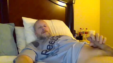 sweetg233 online show from February 2025 05:24:02 PM