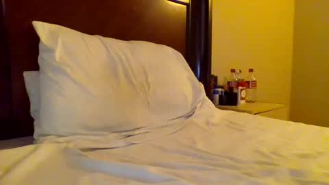 sweetg233 online show from February 2025 06:45:01 PM