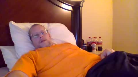 sweetg233 online show from February 2025 05:48:01 PM