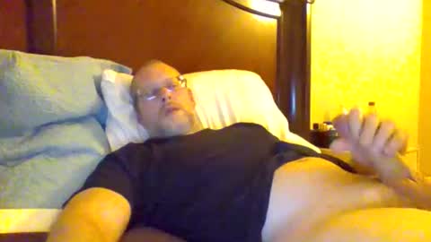 sweetg233 online show from November 2025 07:44:01 AM