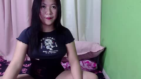 Snapshot of sweetgal_mica chatting on March 2025 01:54:01 PM sweetgal_mica online show from March 2025 01:54:01 PM