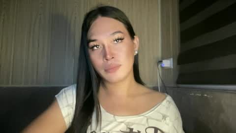 sweetgirl_rhainexxx online show from July 2026 07:05:02 PM