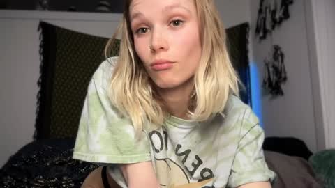 Snapshot of sweetgracee chatting on February 2025 03:06:01 AM sweetgracee online show from February 2025 03:06:01 AM